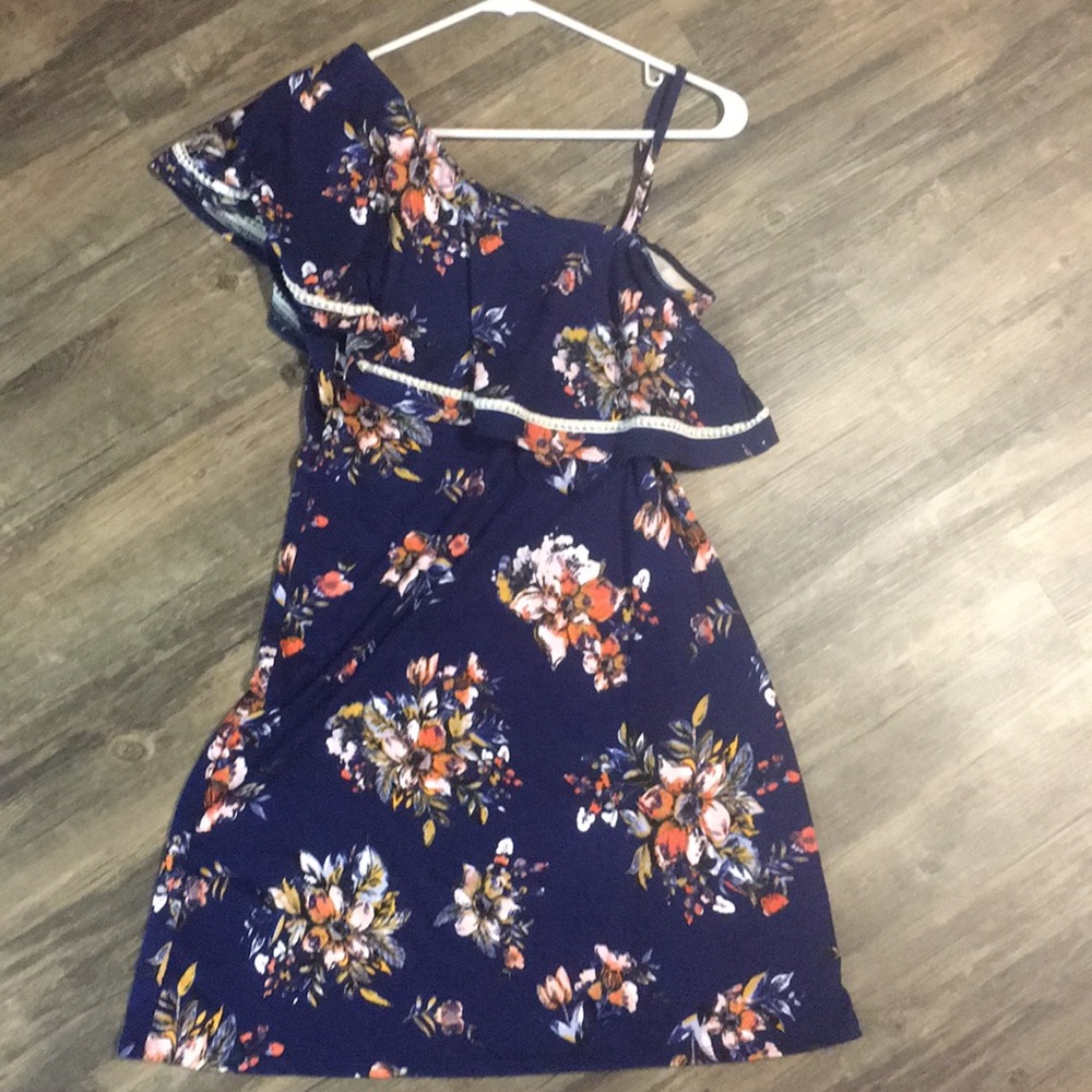 Loveappella Dress. Size M. A stitch fix brand.